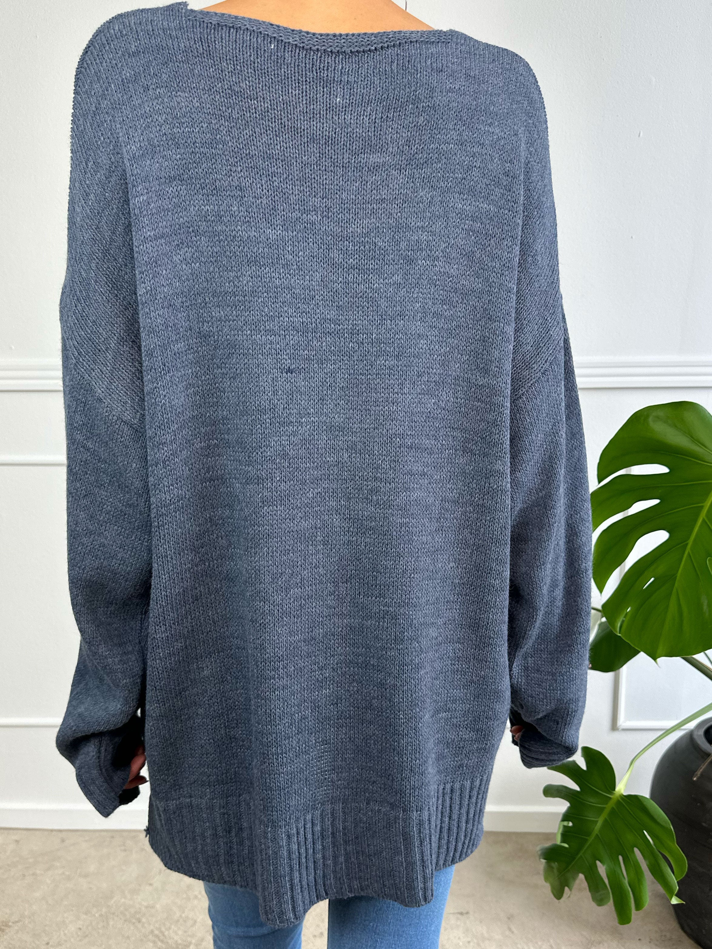 Shaima - Simpel oversized tröja med fickor